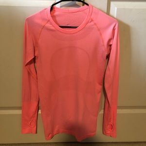 Swiftly Tech Long Sleeve Crew